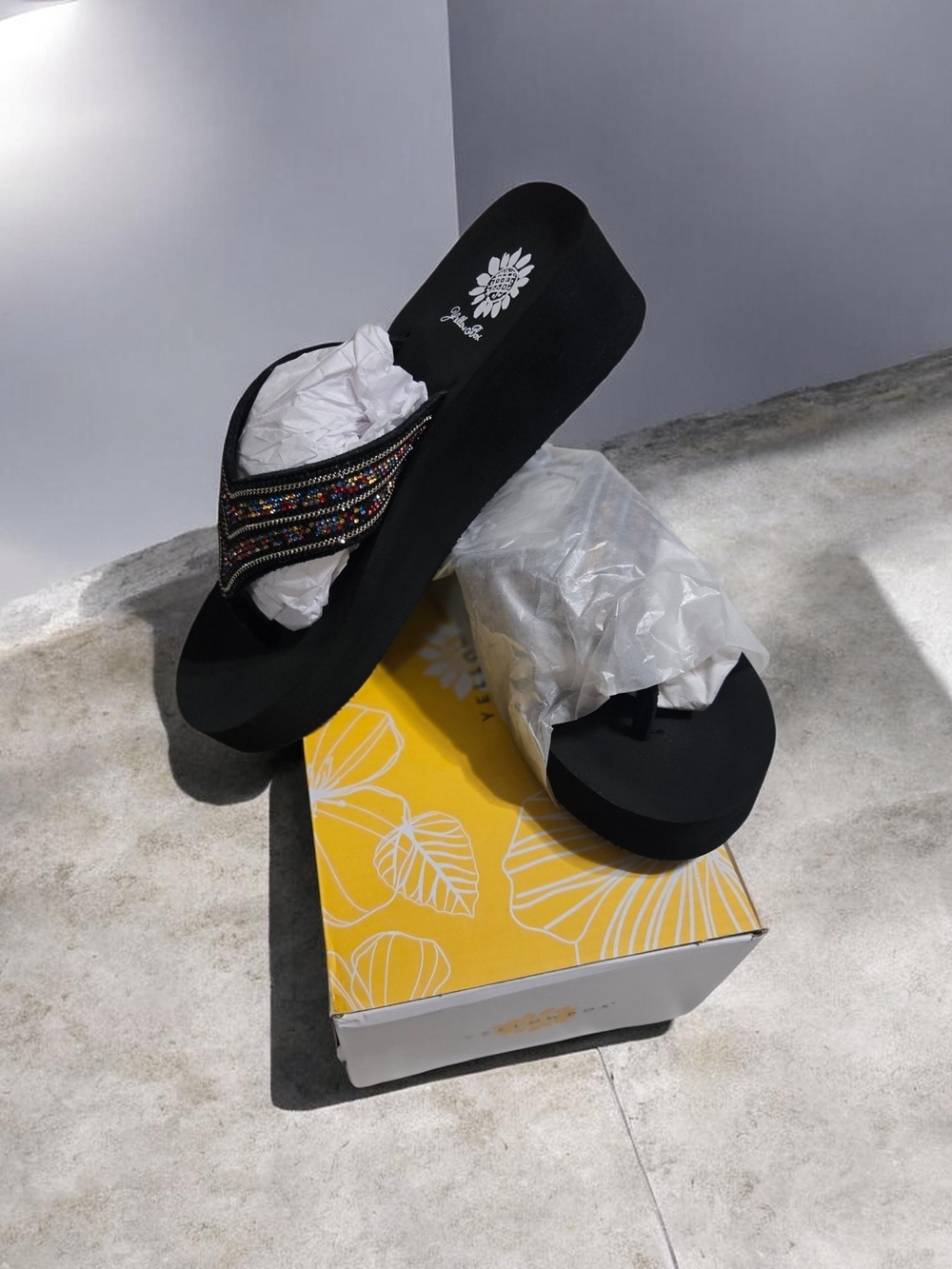 Yellow Box Beaded  Platform Flip Flop Sandals - Women Size 7 1/2 NWT
